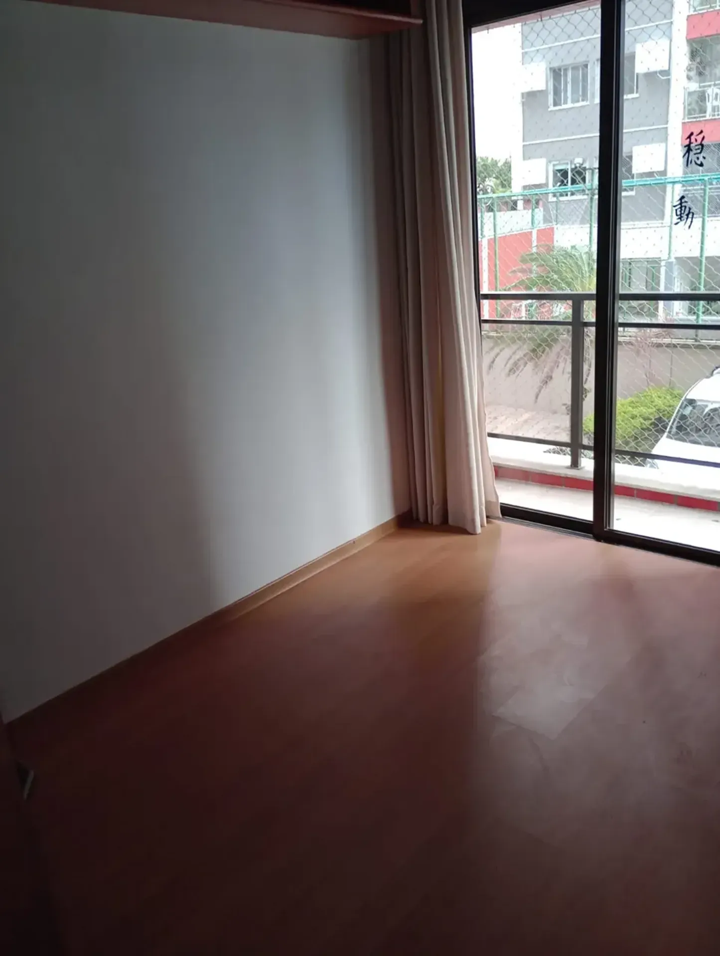 3-bedroom apartment with pets allowed — photo 35