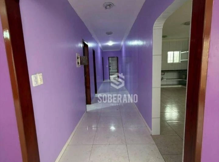 House with 3 bedrooms and a separate kitchen, 240 m² — photo 7