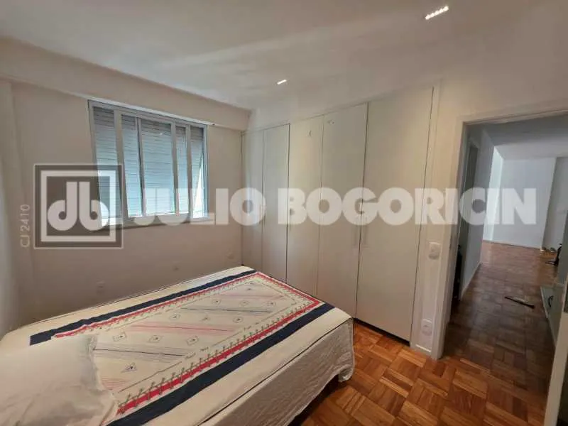 Apartamento, 79 m², com janelas do piso ao teto — photo 2