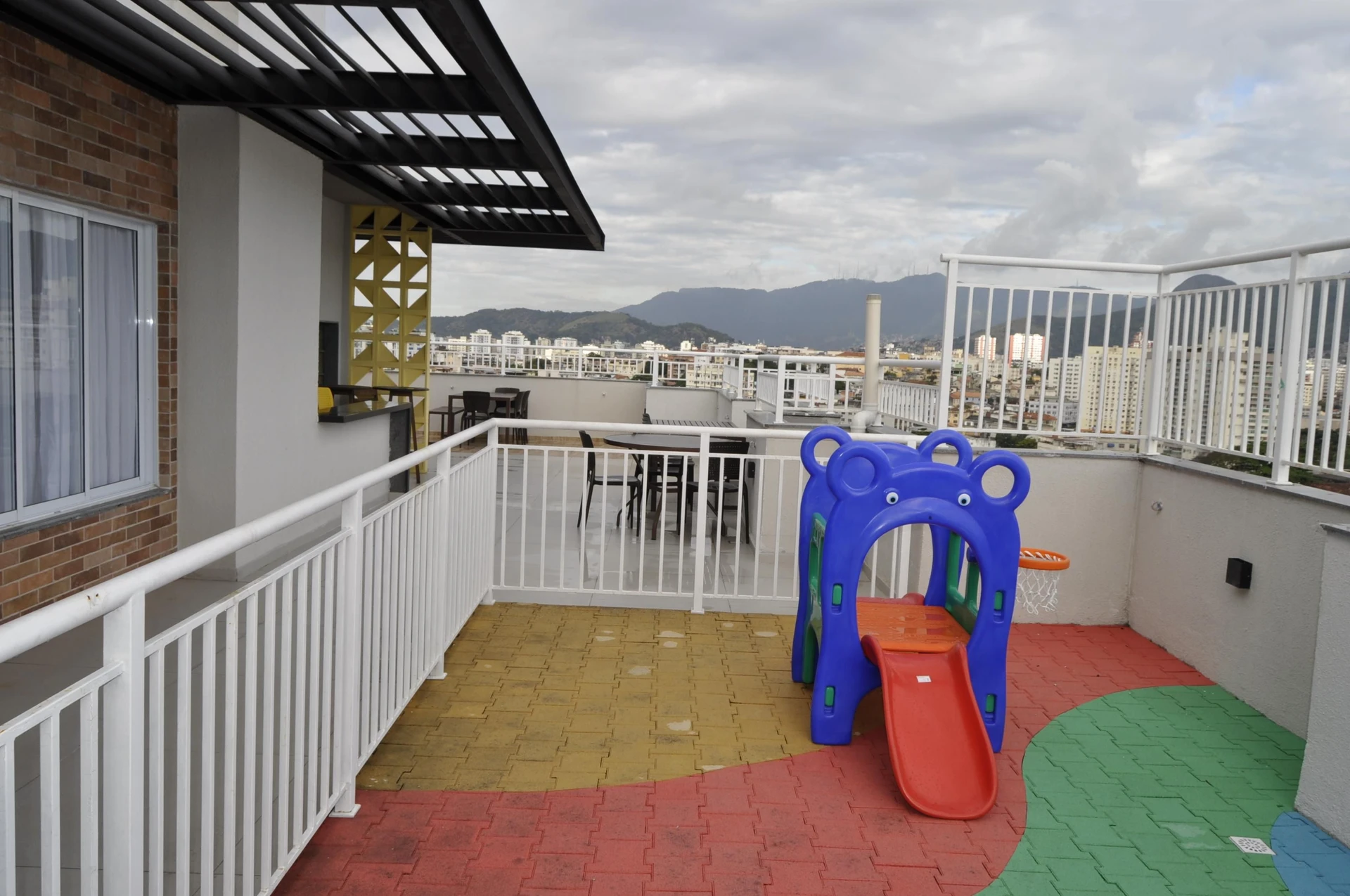 Apartamento sem mobília com 2 quartos e suíte — photo 38