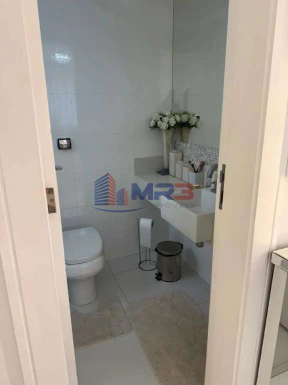 Casa triplex mobiliada com 4 suítes e 9 banheiros — photo 20