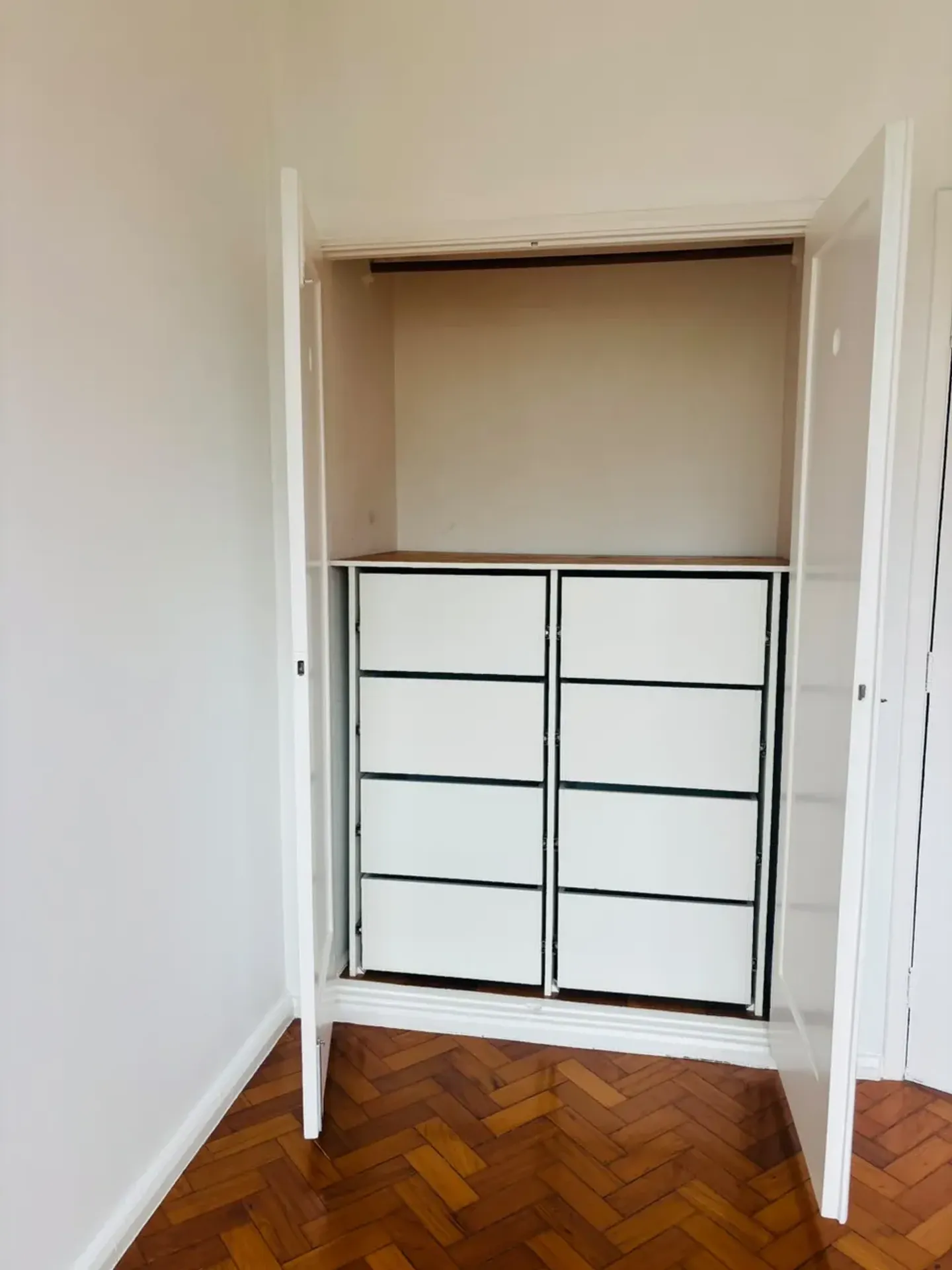 Apartment, 42 m², with a mountain view — photo 15