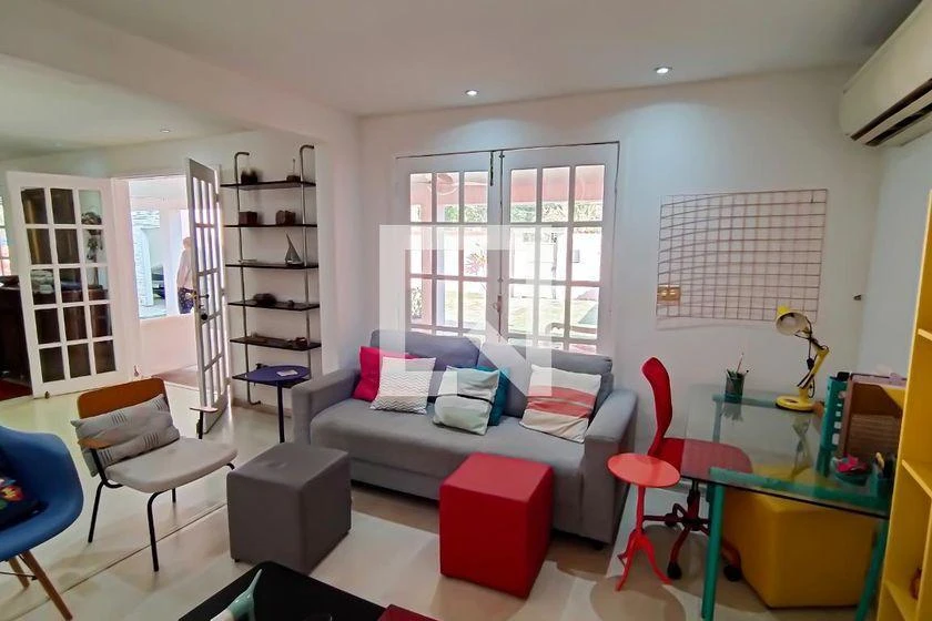 Rental house with 3 bedrooms and an open-plan kitchen — photo 5