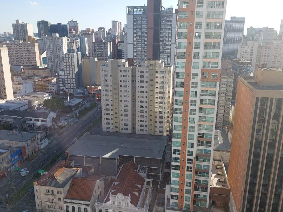 1 quarto e piso de madeira ou laminado: apartamento de 32 m² — photo 8