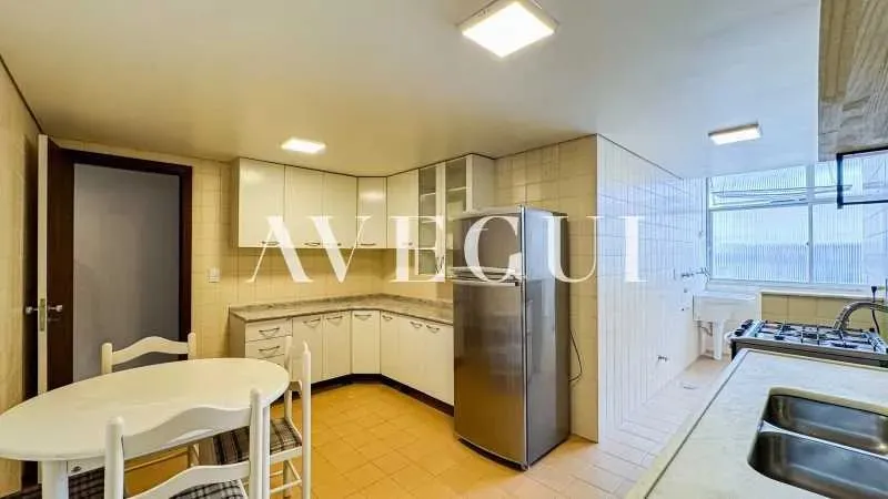 Furnished 2-bedroom apartment with 2 bathrooms — photo 17