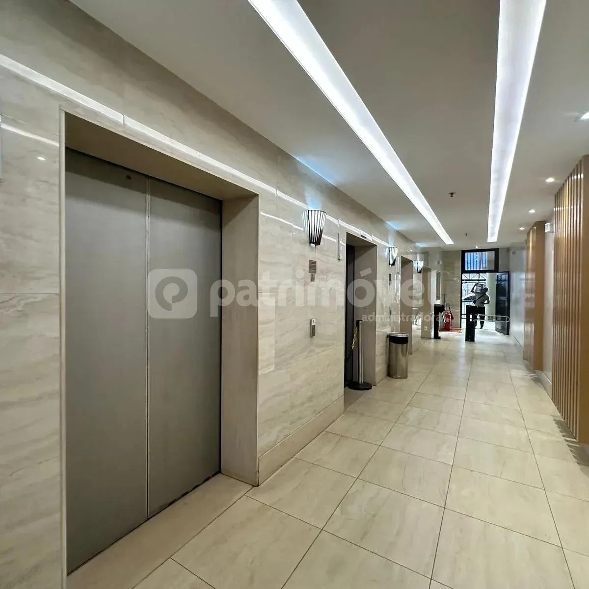 Apartamento sem mobília com 1 quarto e 6 banheiros — photo 9