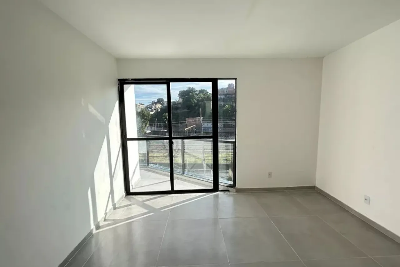 2-bedroom apartment with an open-plan kitchen — photo 11