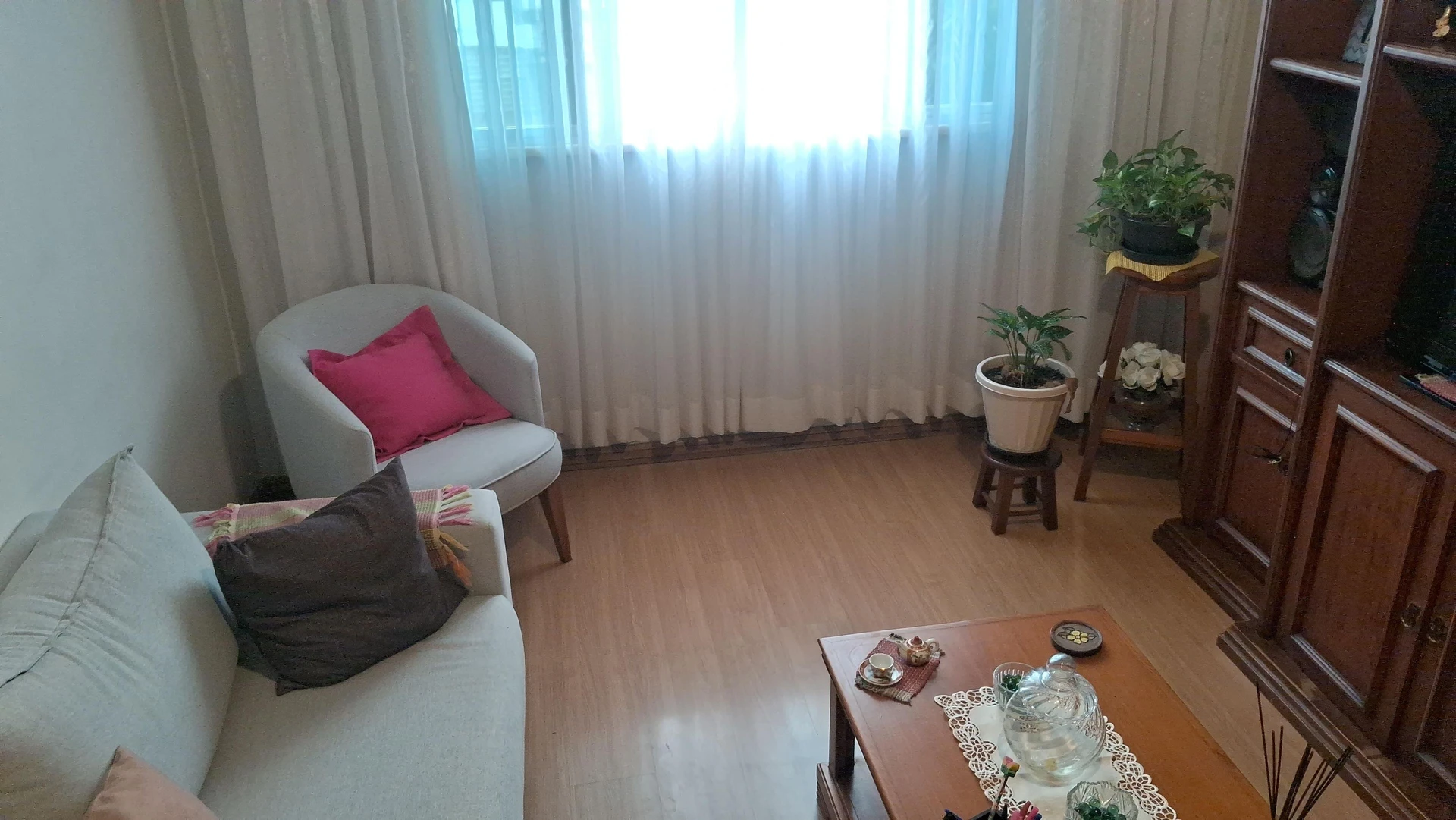 Rental apartment with 2 bedrooms and 2 bathrooms