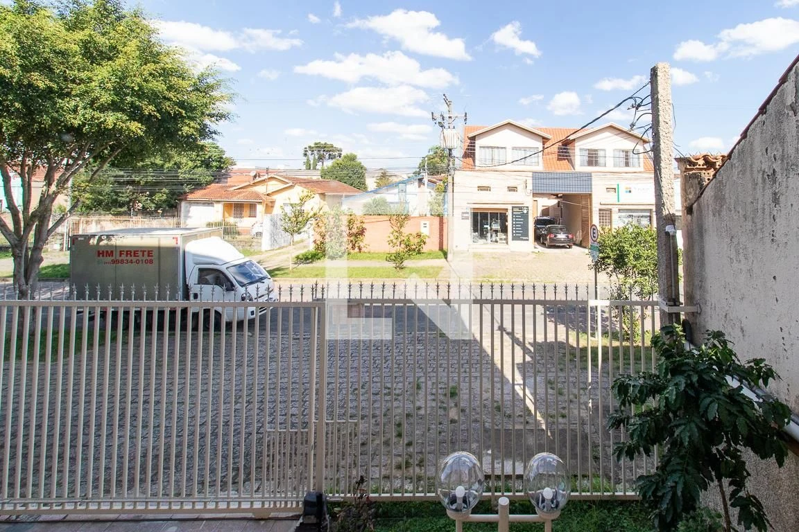 Apartamento de 3 quartos com piso de madeira ou laminado — photo 44