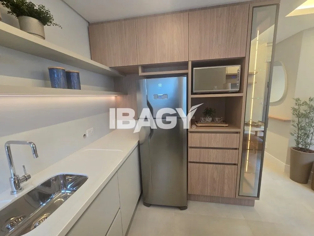 Apartamento amueblado de 1 dormitorio con cocina integrada — photo 13
