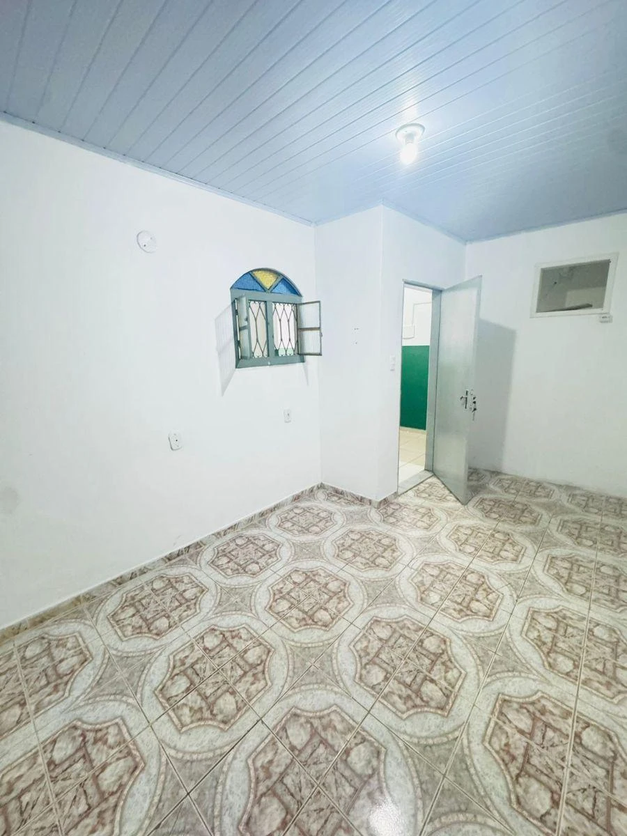 1-bedroom apartment on the 2nd floor, no parking included — photo 10