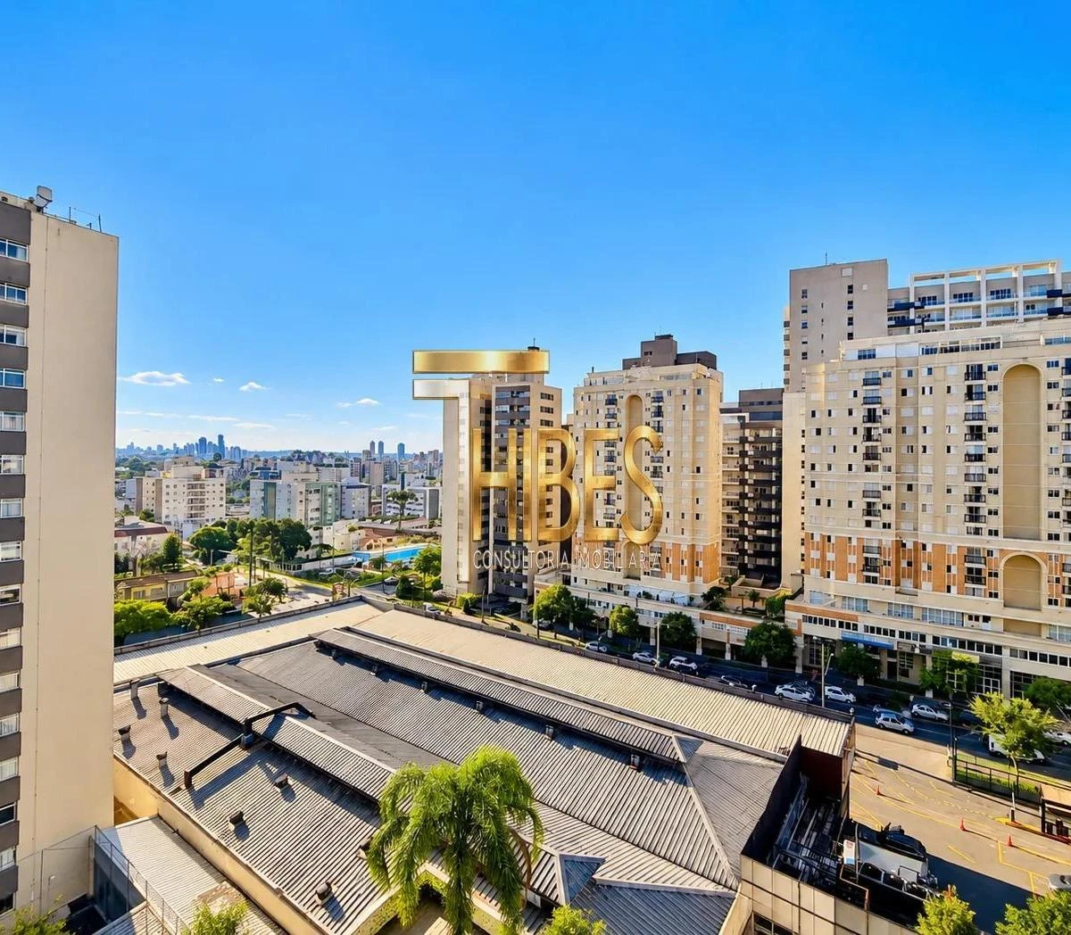 Apartamento, 110 m², com janelas do piso ao teto — photo 22