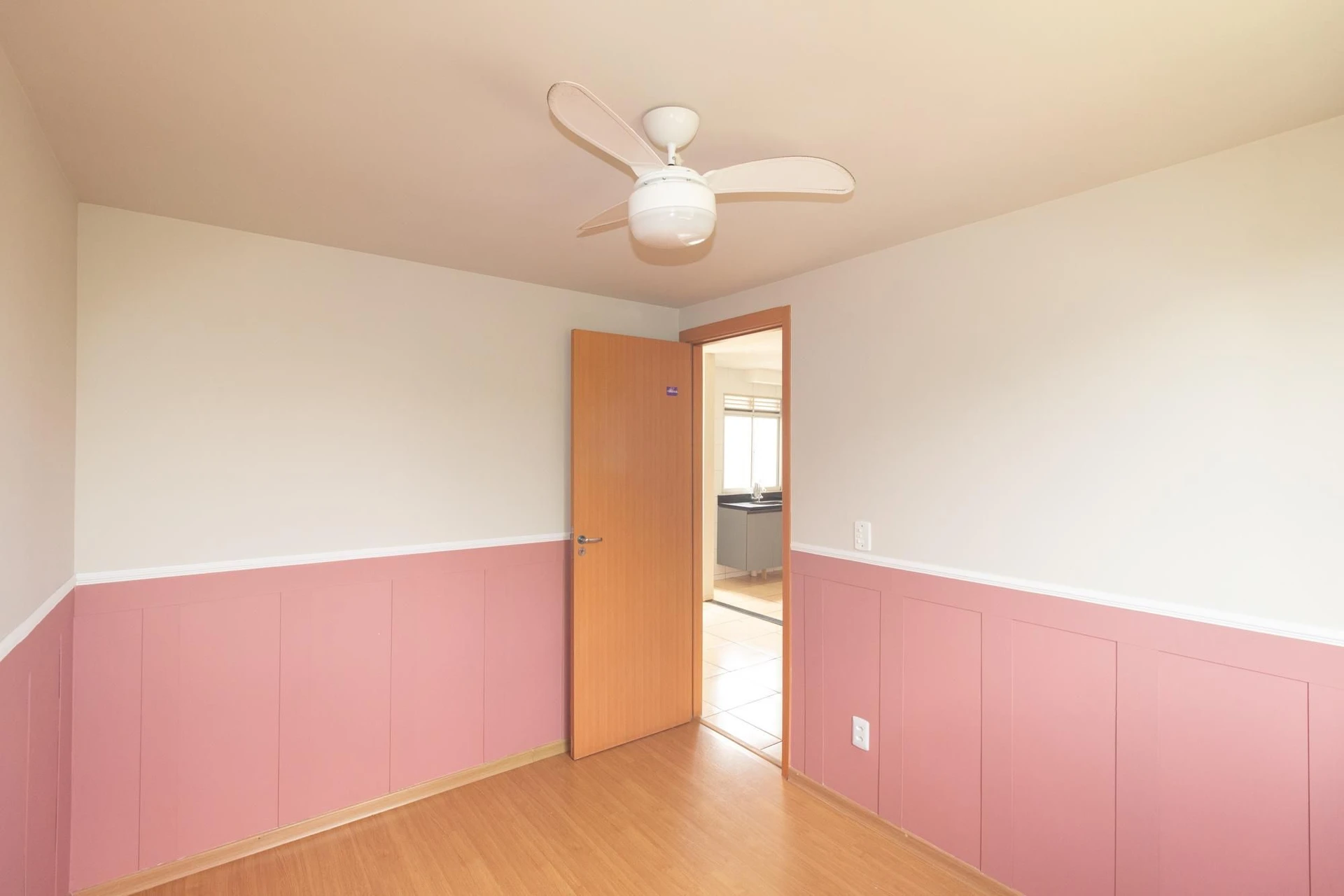2 quartos e espaço de home office: apartamento de 45 m² — photo 3