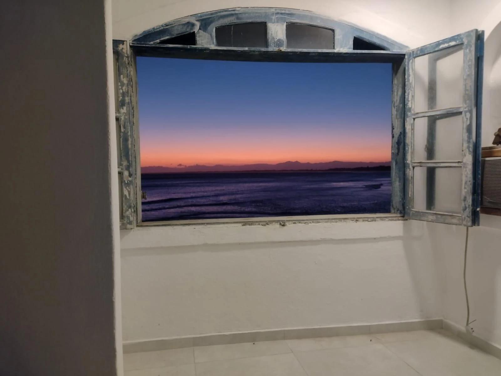 Furnished apartment, 27 m², with a water view — photo 15