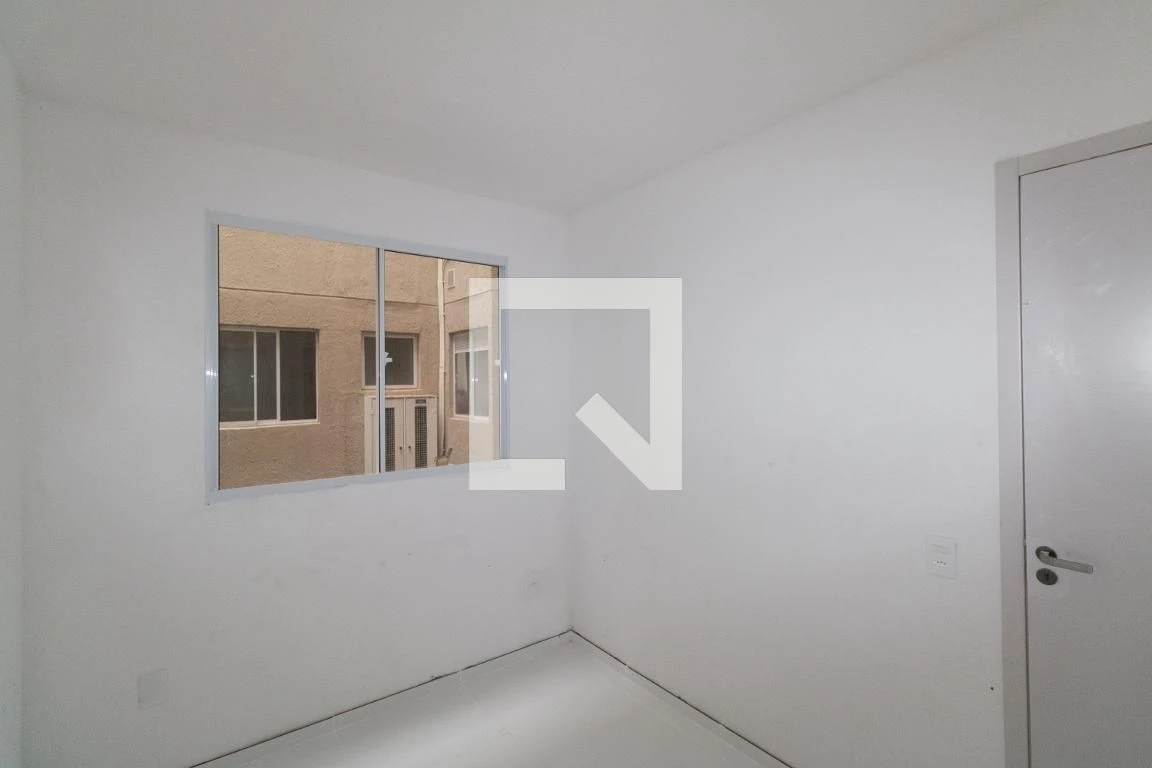 Unfurnished 2-bedroom apartment with 1 parking space — photo 22