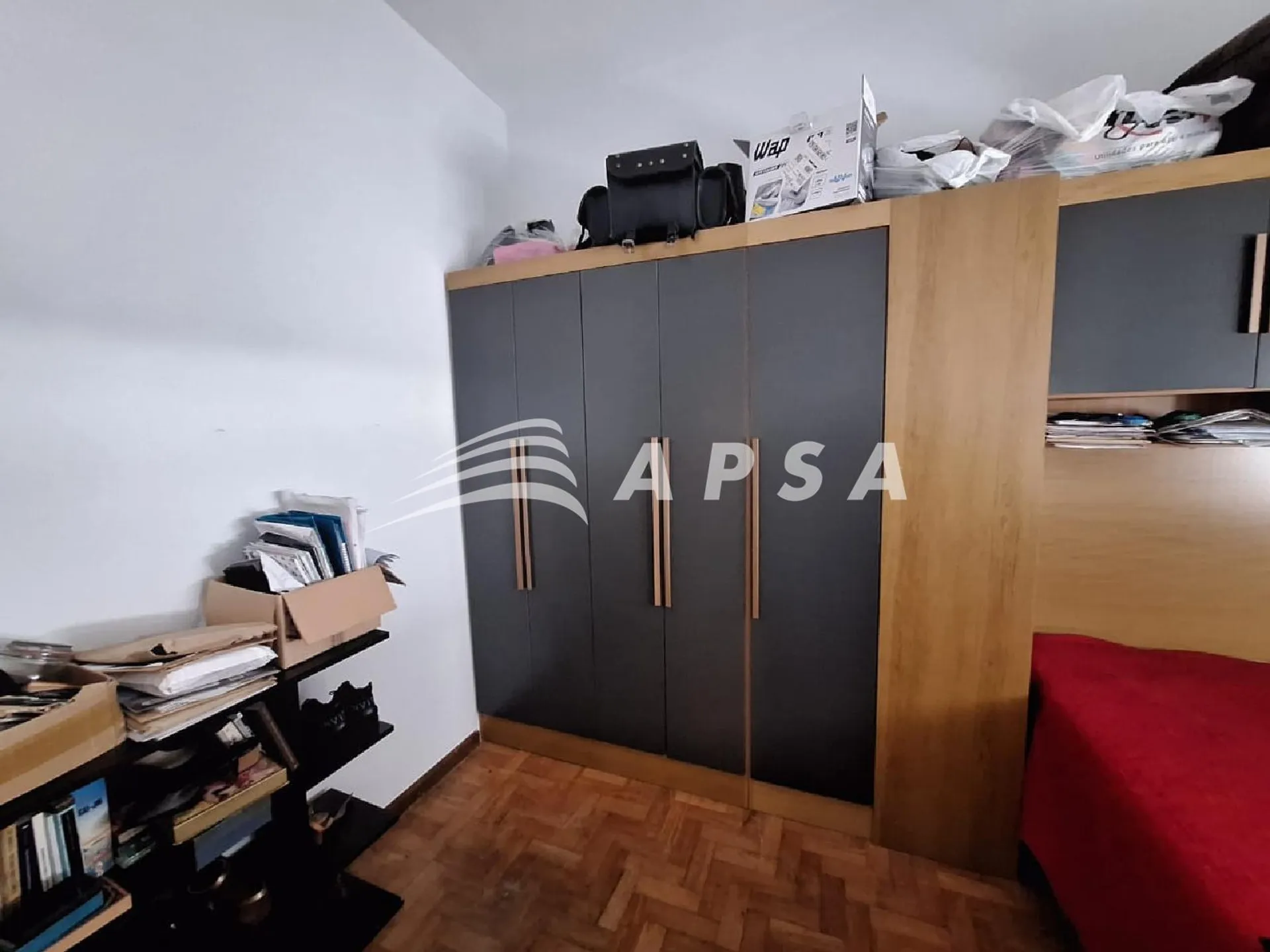 Furnished 210 m² apartment with 3 bedrooms and suite — photo 11