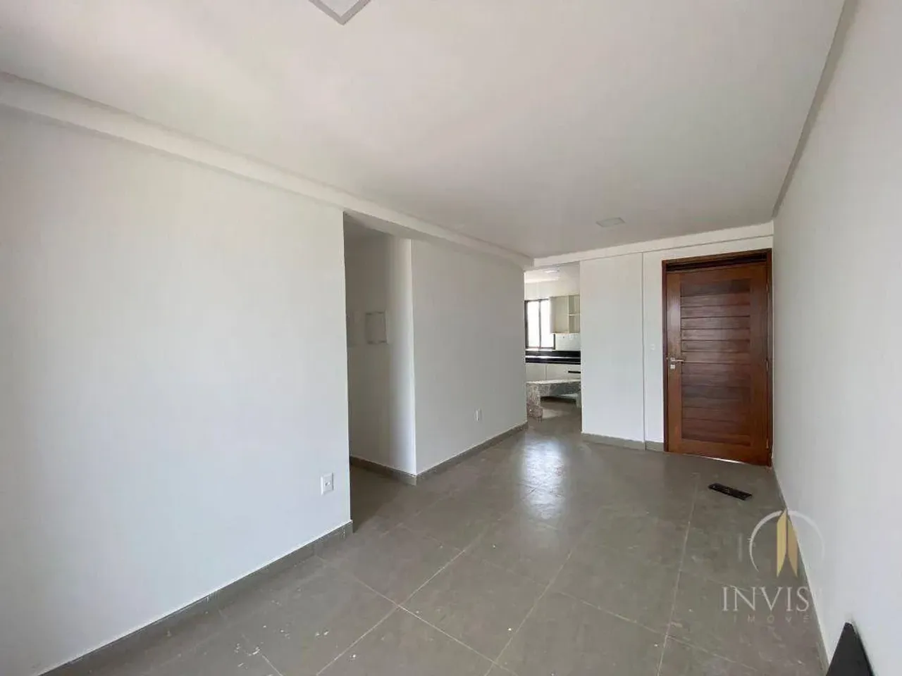Квартира 80 м² с 2 спальнями и 2 ванными — photo 9