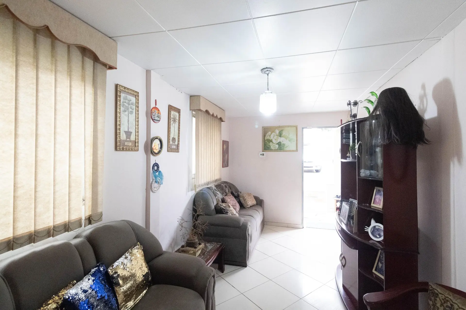 Casa amueblada con 6 dormitorios, 3 baños y jardín propio — photo 4