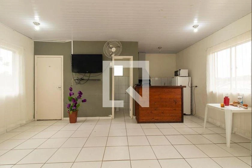 Apartamento en alquiler con 2 dormitorios y cocina cerrada — photo 20