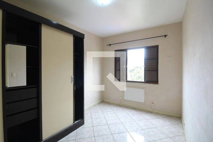 Furnished apartment, 57 m², with a mountain view — photo 3