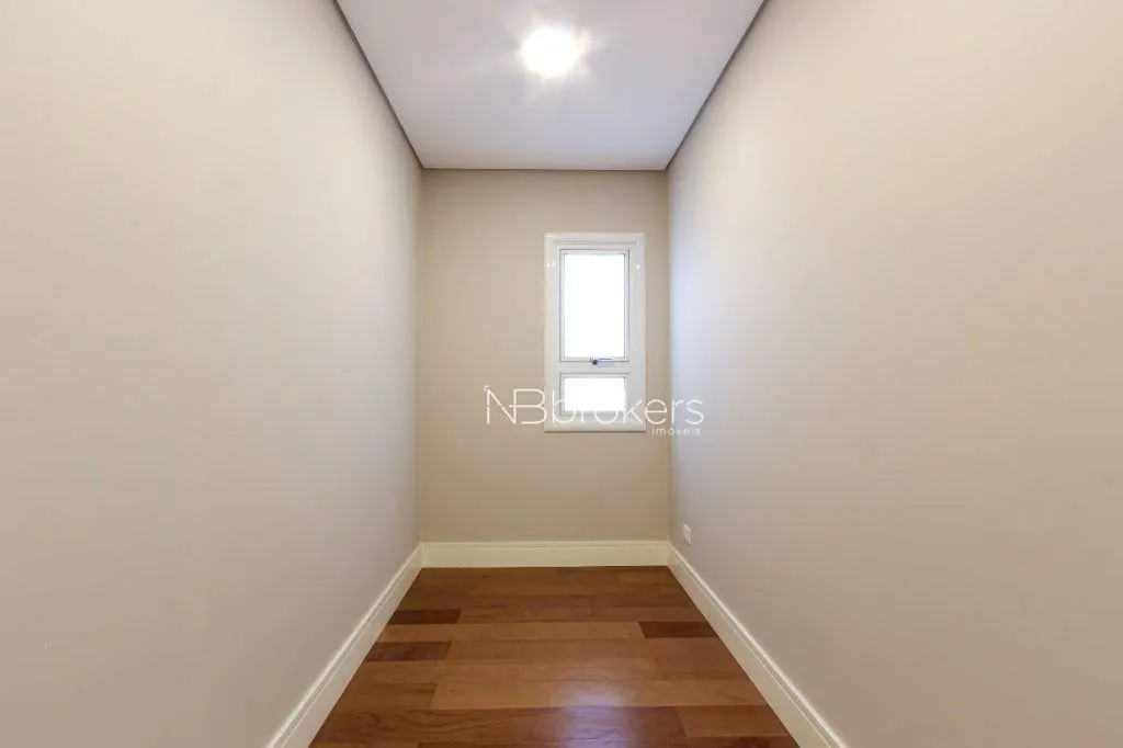 Condo house with 4 bedrooms and 5 bathrooms — photo 50