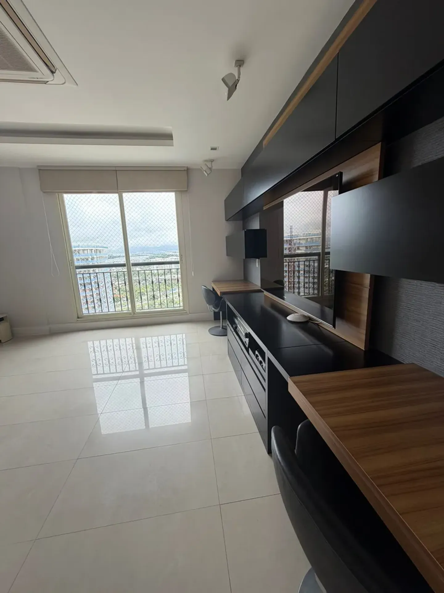 Duplex de 300 m² com 5 quartos e 5 banheiros — photo 47