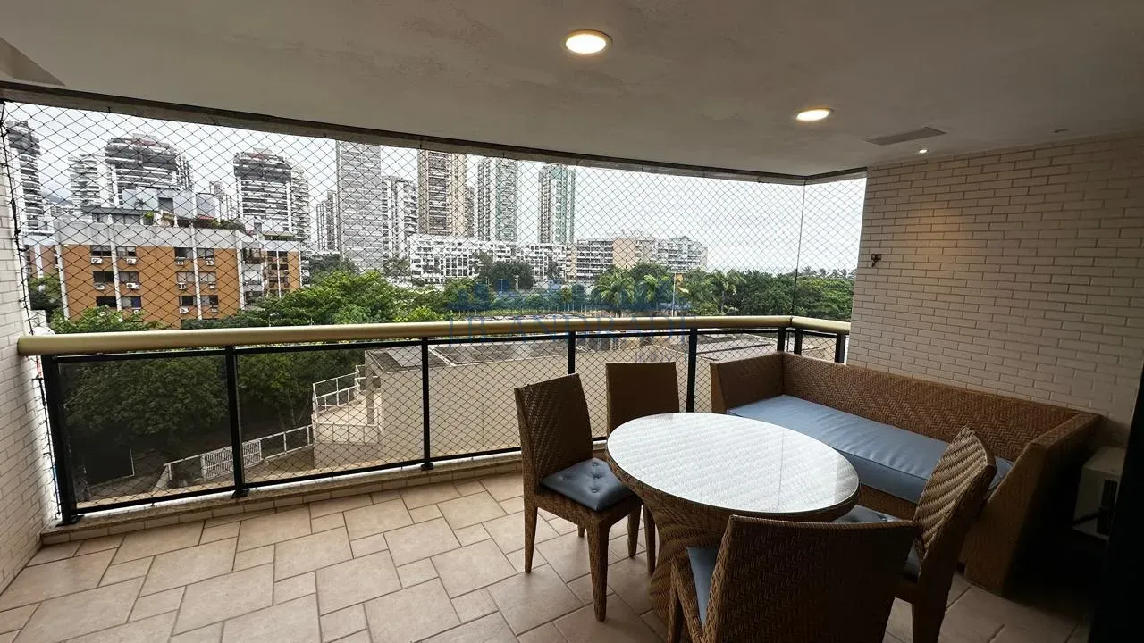 Apartamento mobiliado com 3 quartos e varanda fechada — photo 10