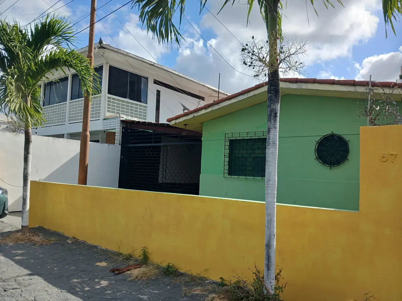 Casa de 3 dormitorios, 1 con baño propio, 200 m² — photo 2