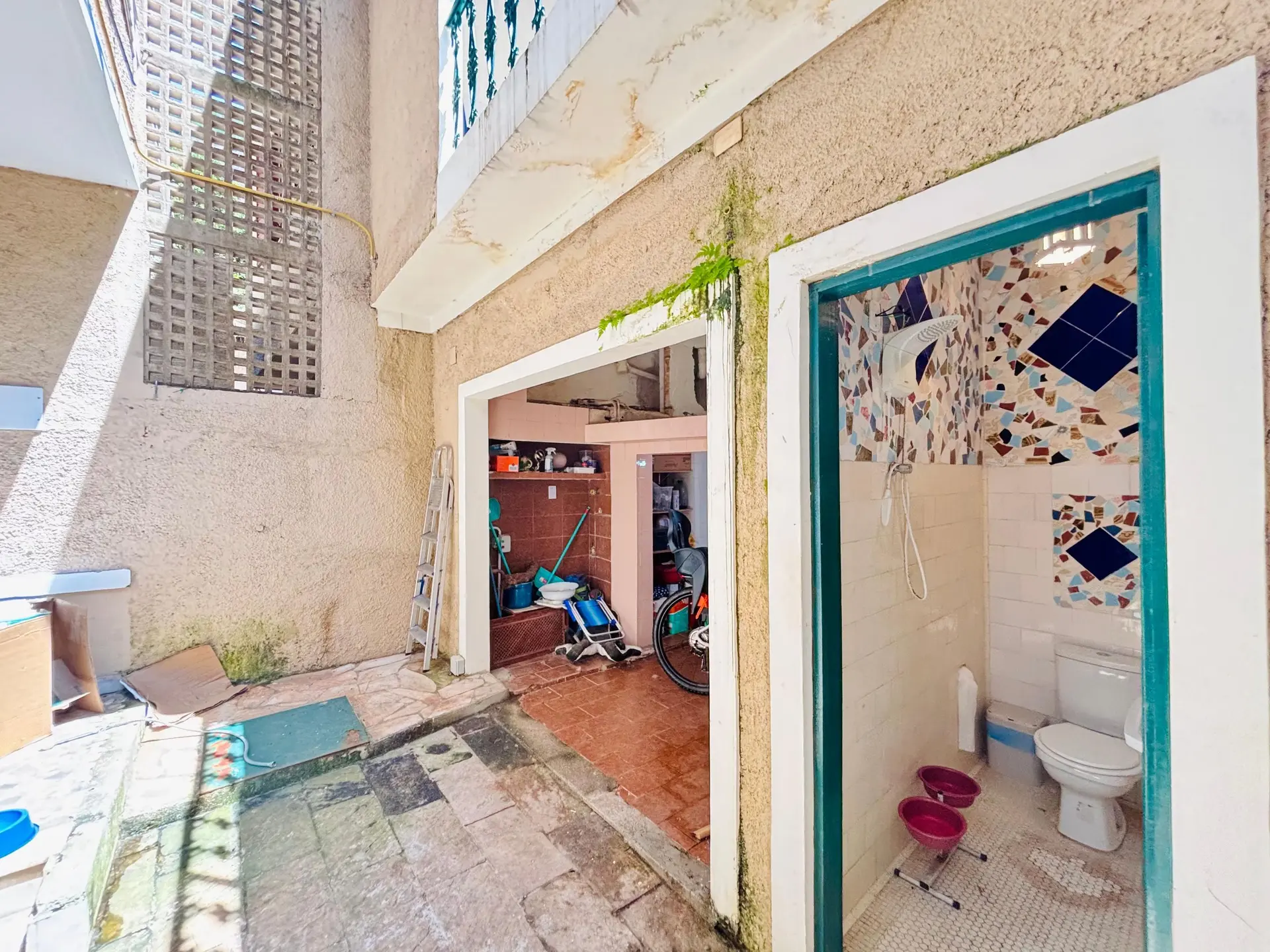Furnished house, 380 m², with a grill on the balcony — photo 23
