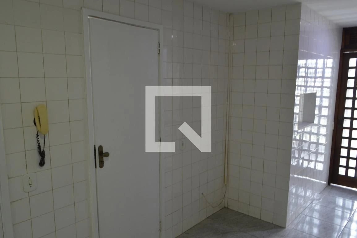 Apartamento de 2 quartos em condomínio com sauna — photo 17