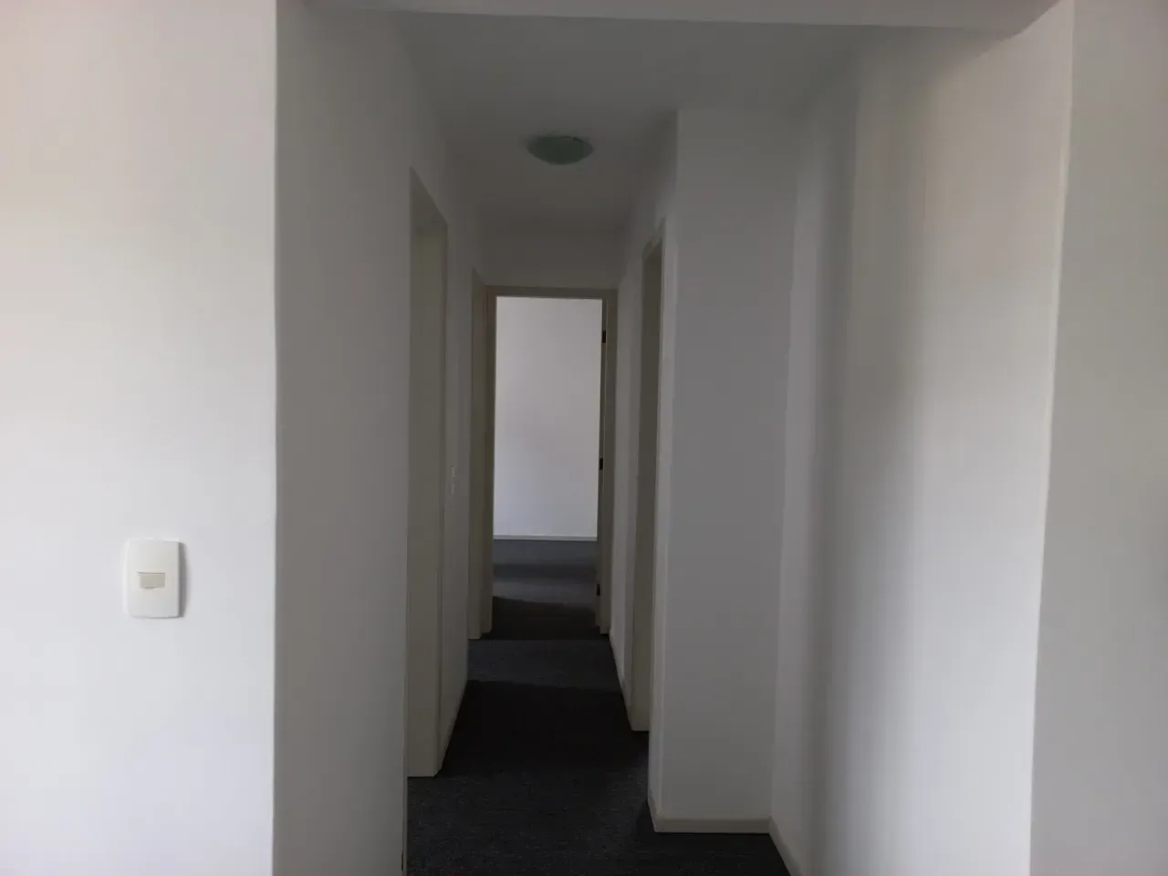90 m² unfurnished apartment with a separate kitchen — photo 18