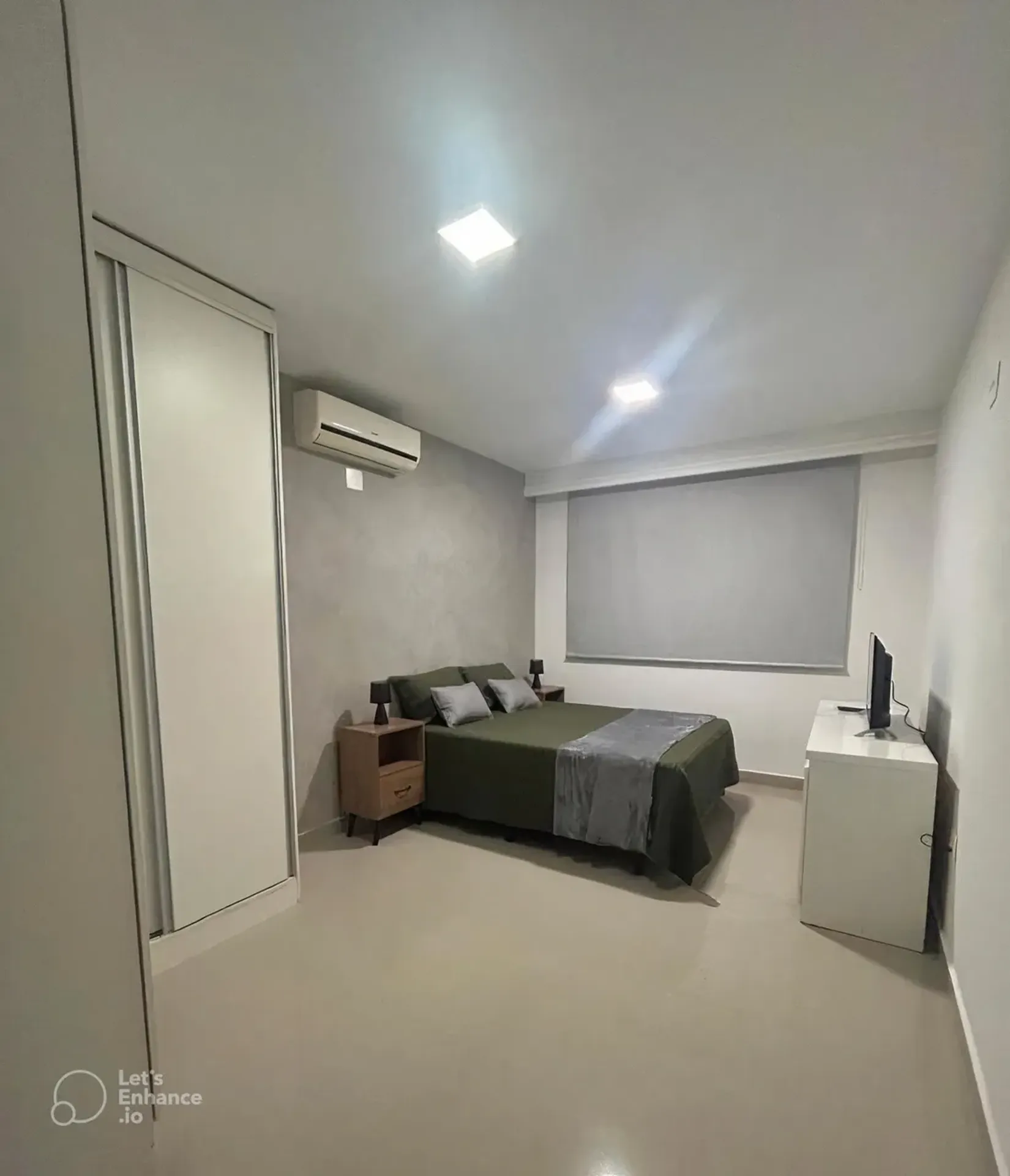 Garden in a 4-bedroom house, 350 m² — photo 7