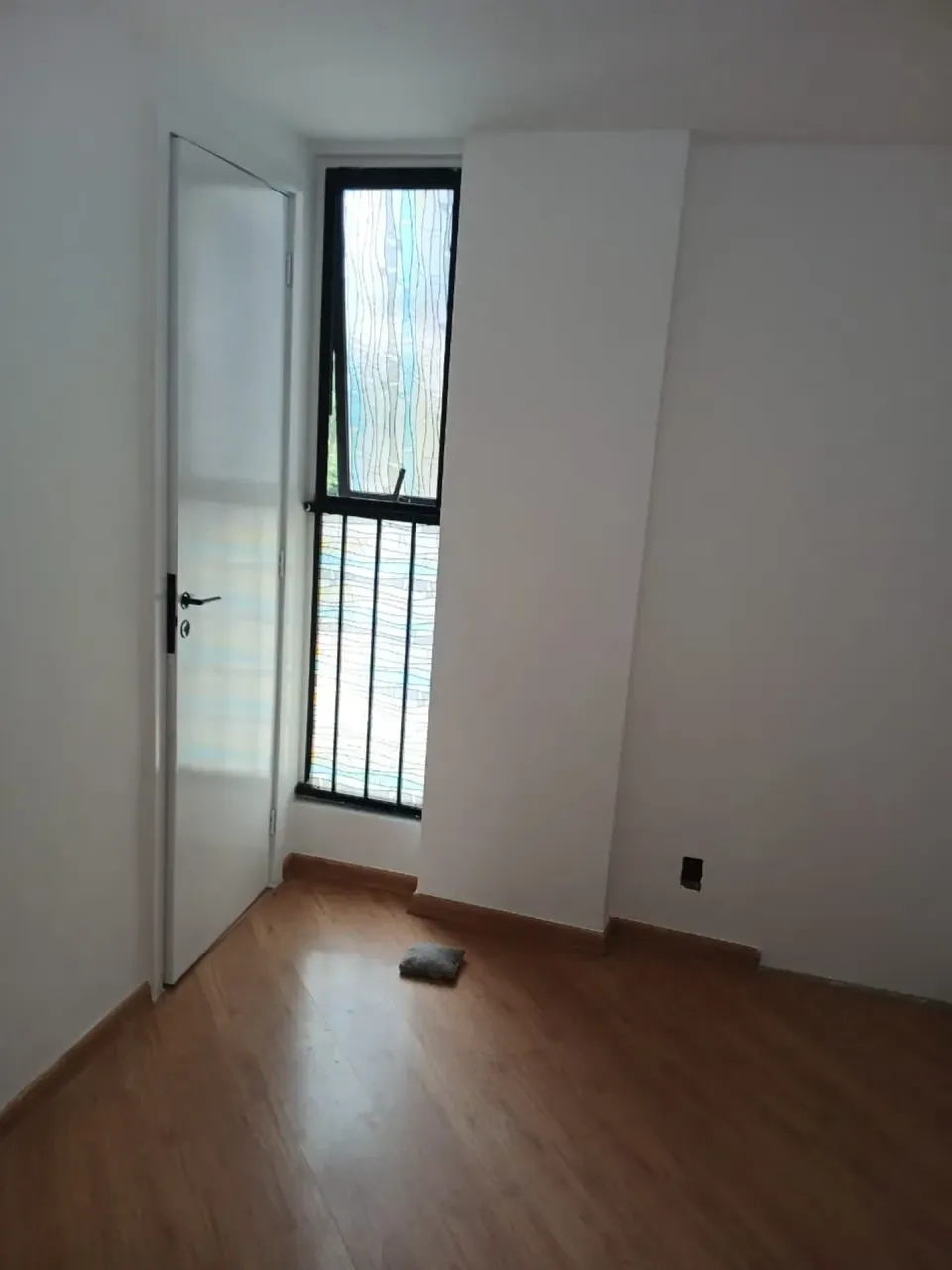 Apartamento semimobiliado com 3 quartos e 2 banheiros — photo 11