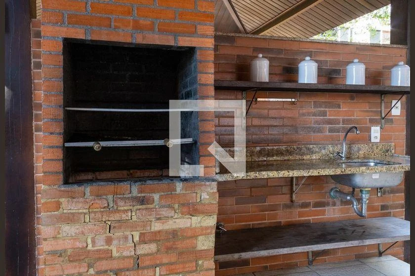 Балкон с грилем и 3 спальни: квартира 110 м² — photo 45