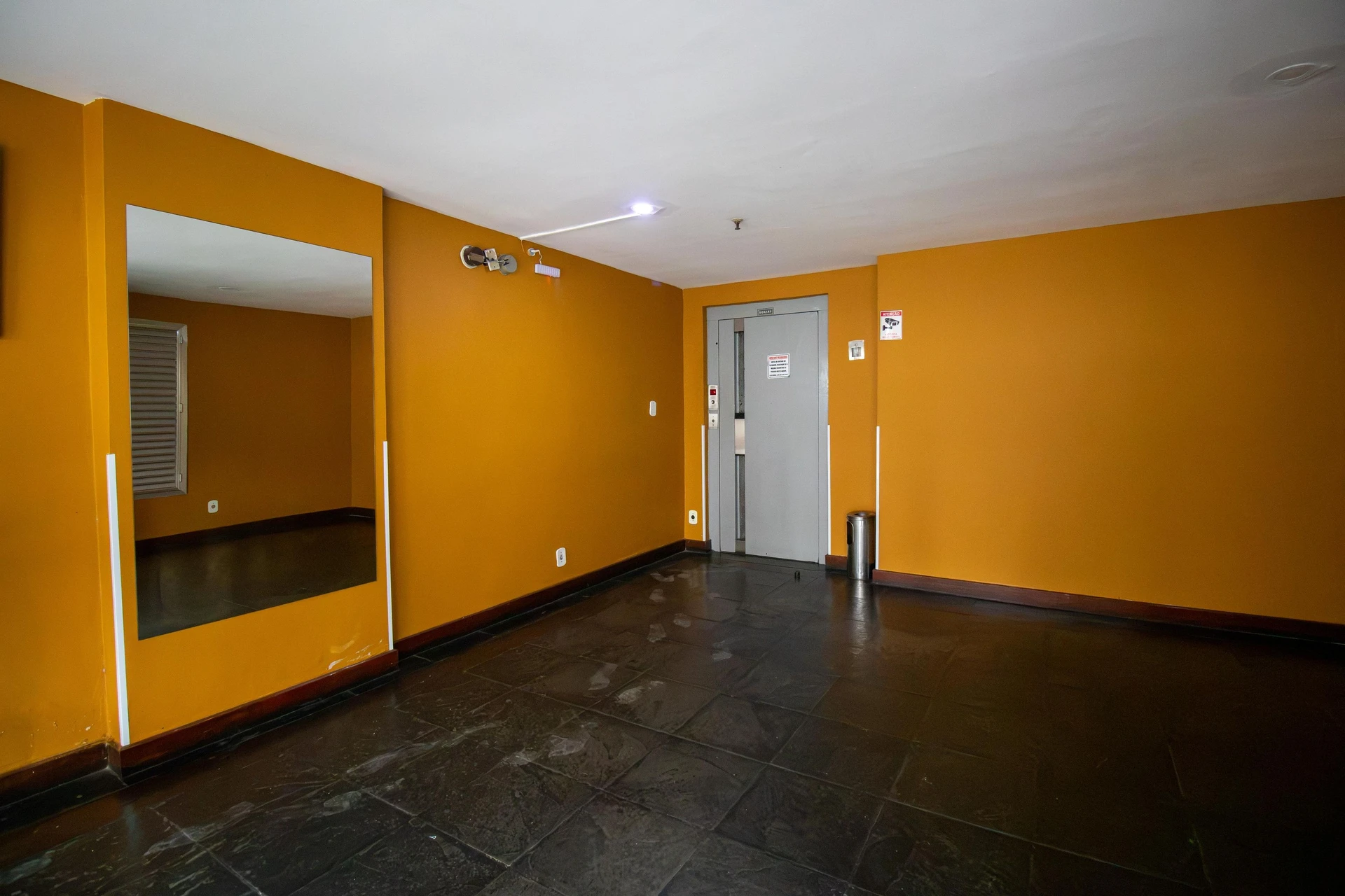 Apartamento mobiliado com 2 quartos e varanda fechada — photo 29