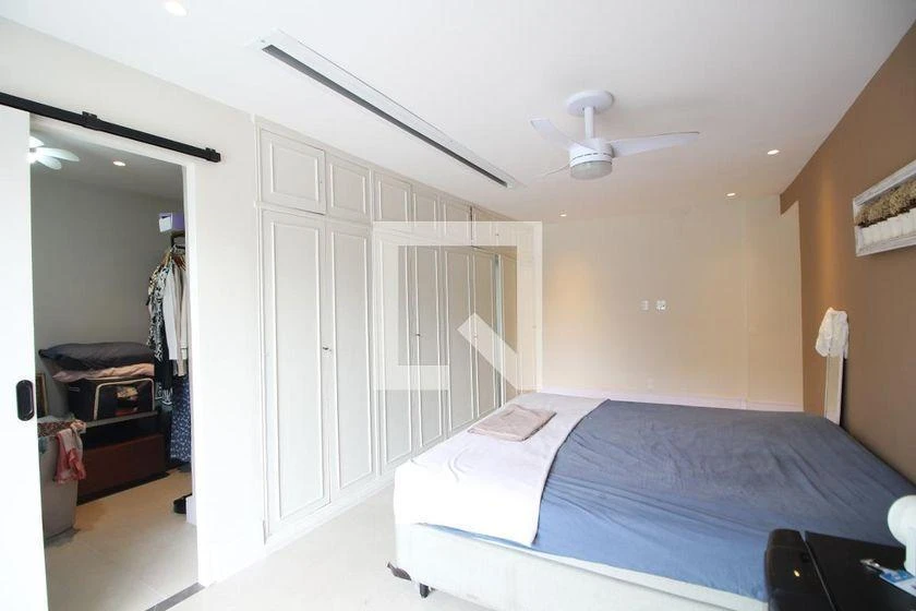 Rental penthouse with 4 bedrooms and terrace — photo 31