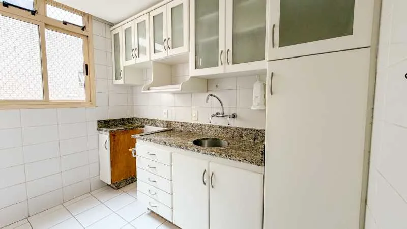 3-bedroom apartment with a home office — photo 22
