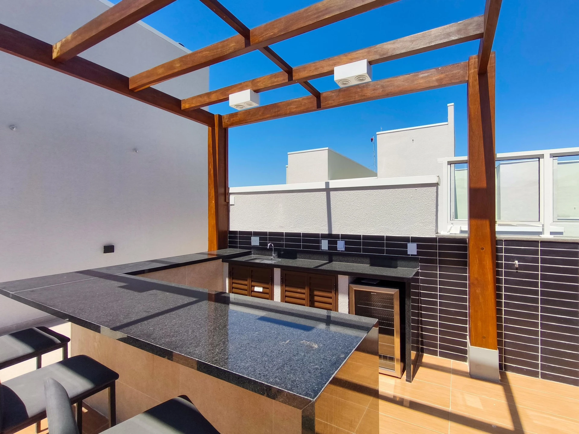 Apartamento mobiliado de 2 quartos em condomínio com sauna — photo 30
