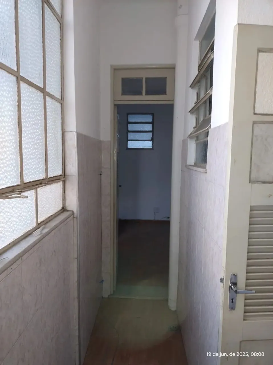 Квартира з 1 спальнею та 1 ванною, без паркування — photo 6