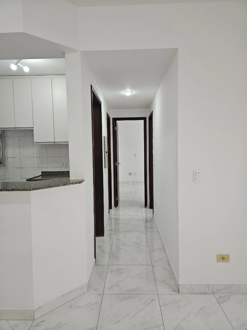 2-bedroom rental apartment with open-plan kitchen — photo 14