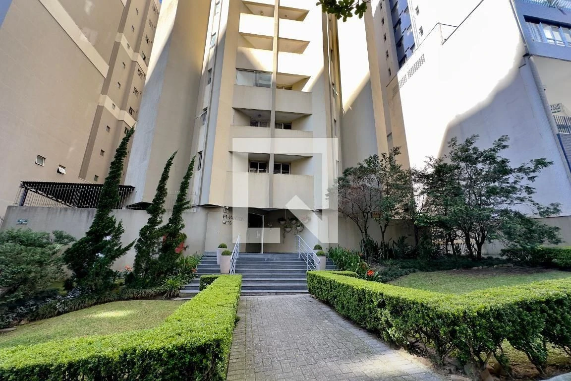 One-bedroom apartment with a washing machine in Curitiba — photo 7