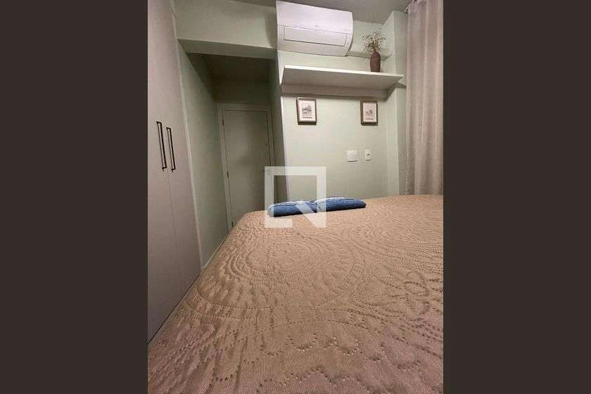 Мебльована квартира 45 м² з 2 спальнями та балконом — photo 7