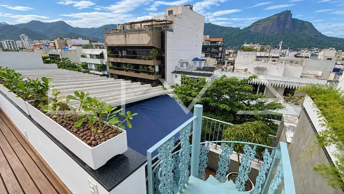 Triplex penthouse with 3 bedrooms and balcony grill — photo 18