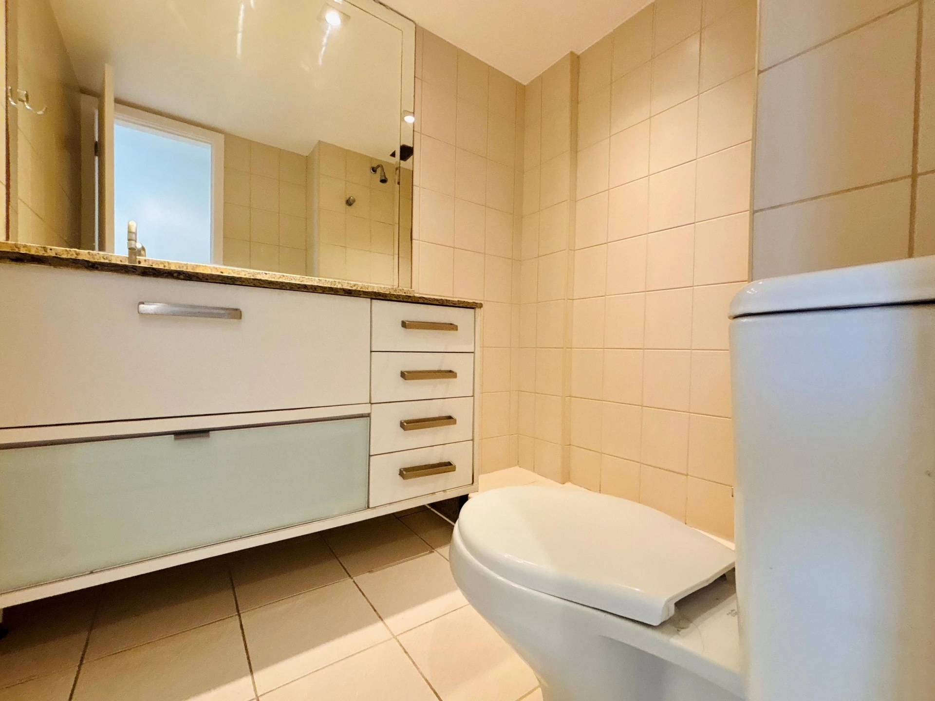 3-bedroom apartment in a building with a sauna — photo 2