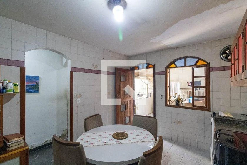 Casa mobiliada com 2 quartos e fogão a gás — photo 13