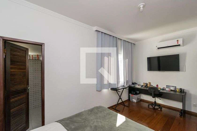 Casa de 400 m² com 4 suítes e 6 banheiros — photo 28