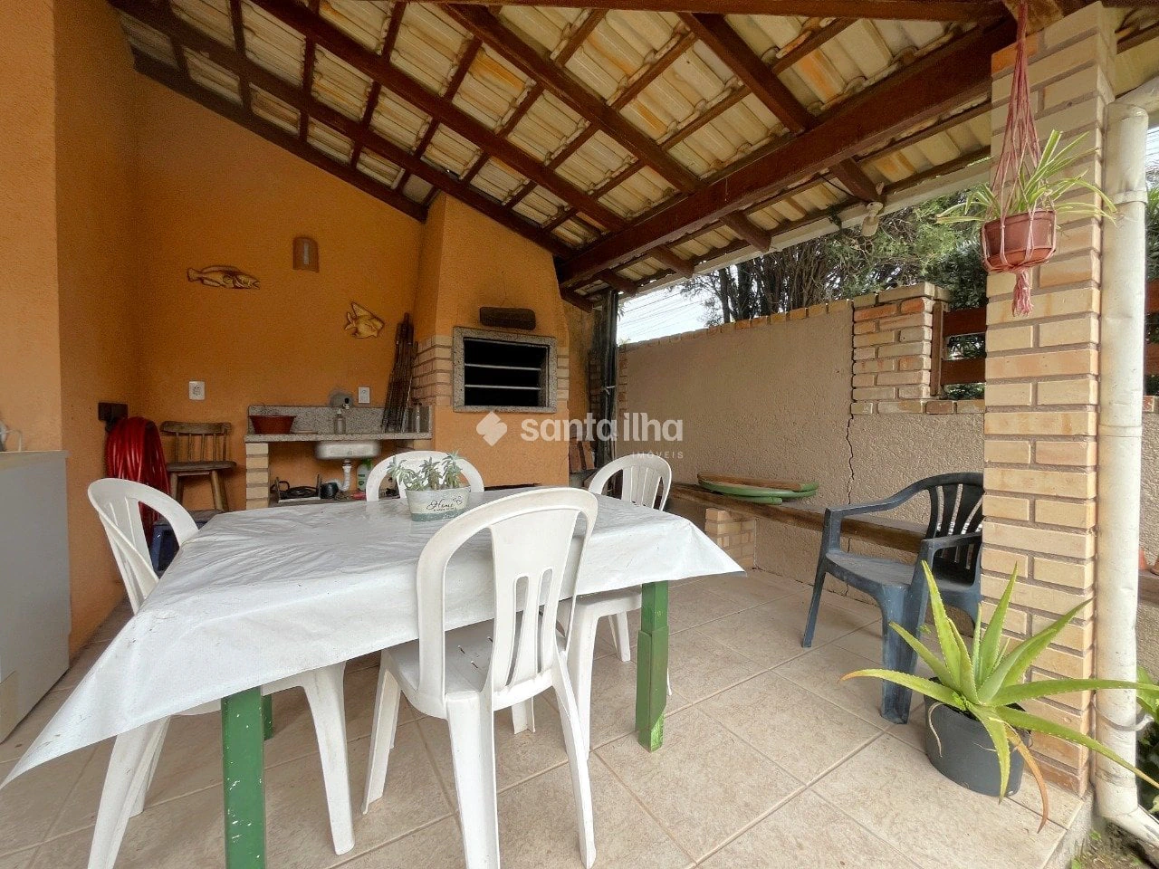 One-bedroom house with a private BBQ — photo 21