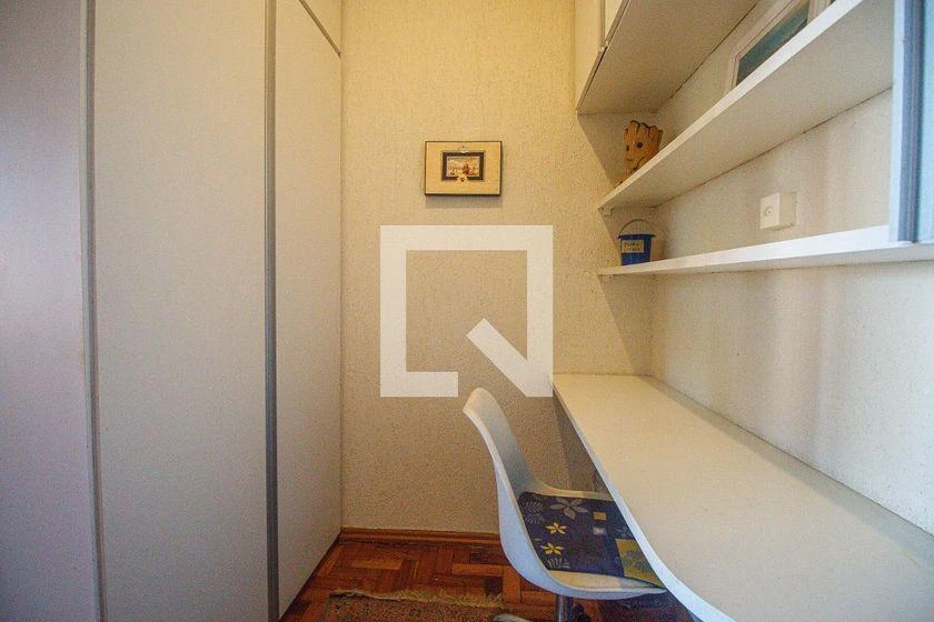 Furnished apartment with a gas stove kitchen — photo 11