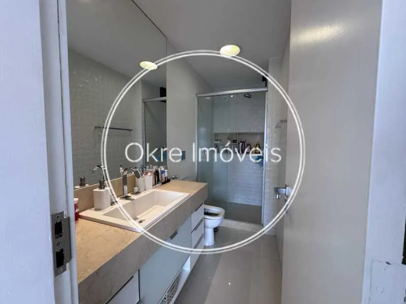 Apartamento mobiliado com 3 quartos e 3 banheiros — photo 11