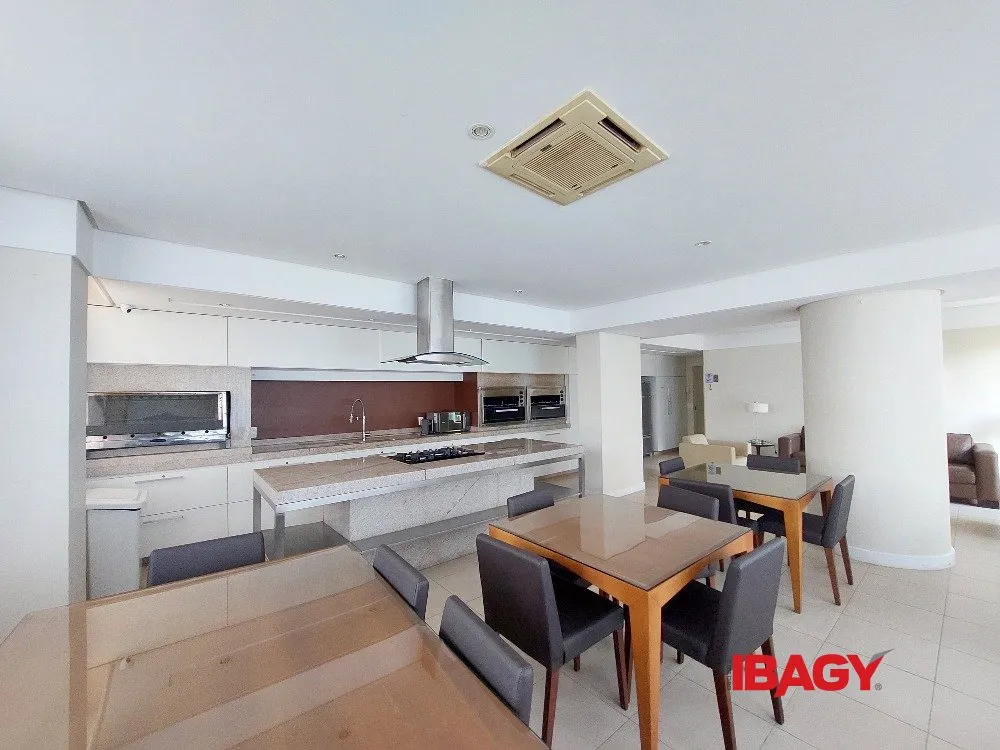 Apartamento 2 dormitórios com suíte e 90 m²